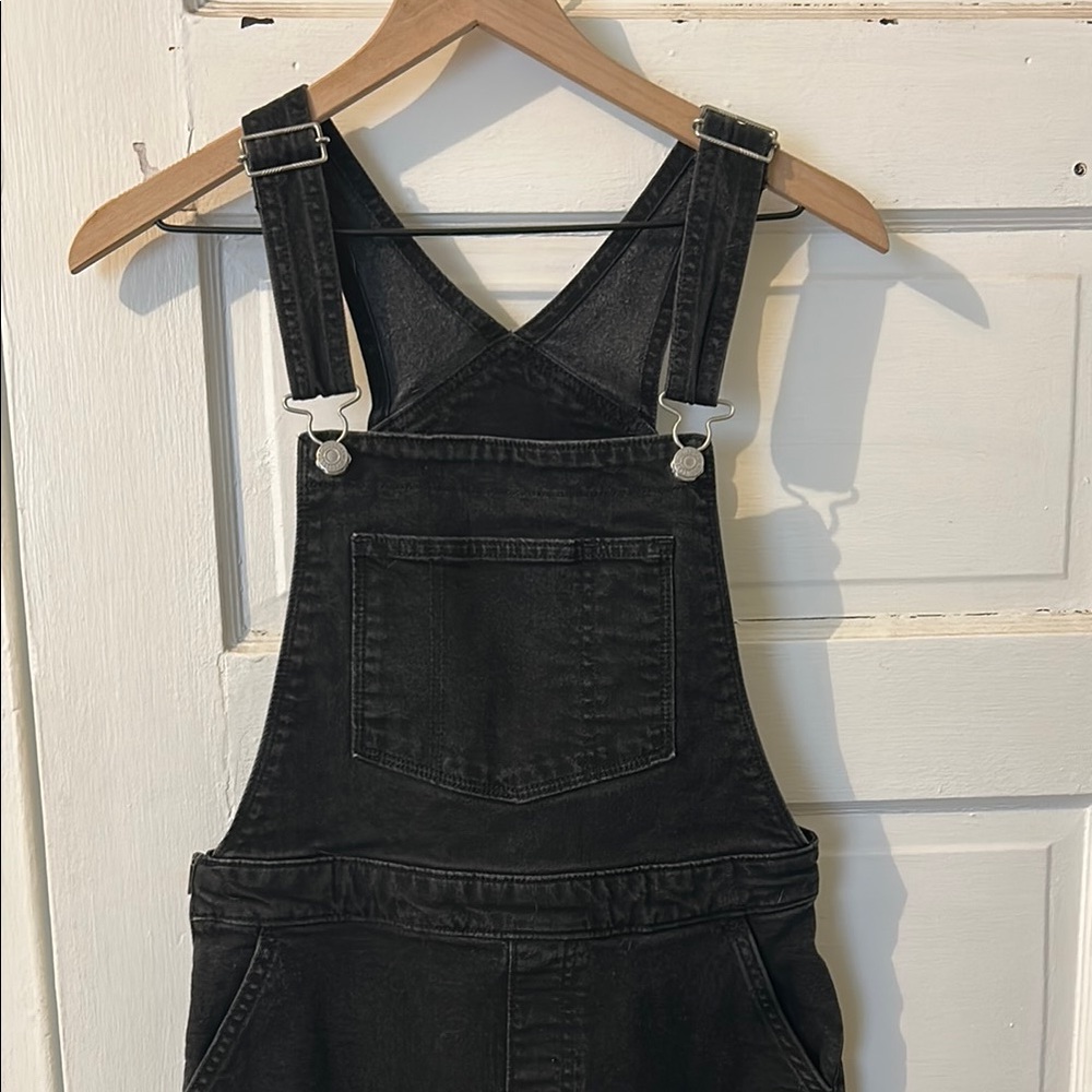 Black Levi’s Denim Overalls